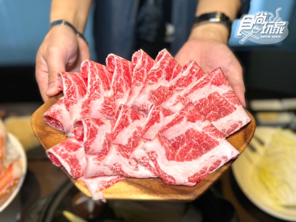 「台北超狂吃到飽」升級了!巨無霸帝王蟹+A5和牛無限嗑,還有澎派海鮮拼盤 「台北超狂吃到飽」升級了!巨無霸帝王蟹+A5和牛無限嗑,還有澎派海鮮拼盤