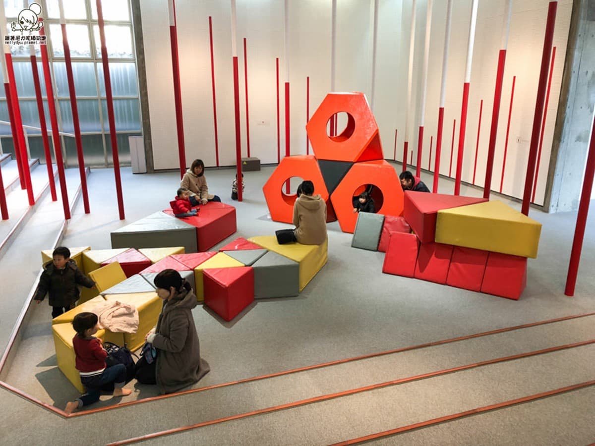 邊泡腳邊賞藝術!溫泉鄉雕刻美術館「泡泡之城、網羅之森」,孩子瘋玩到不想走 邊泡腳邊賞藝術!溫泉鄉雕刻美術館「泡泡之城、網羅之森」,孩子瘋玩到不想走