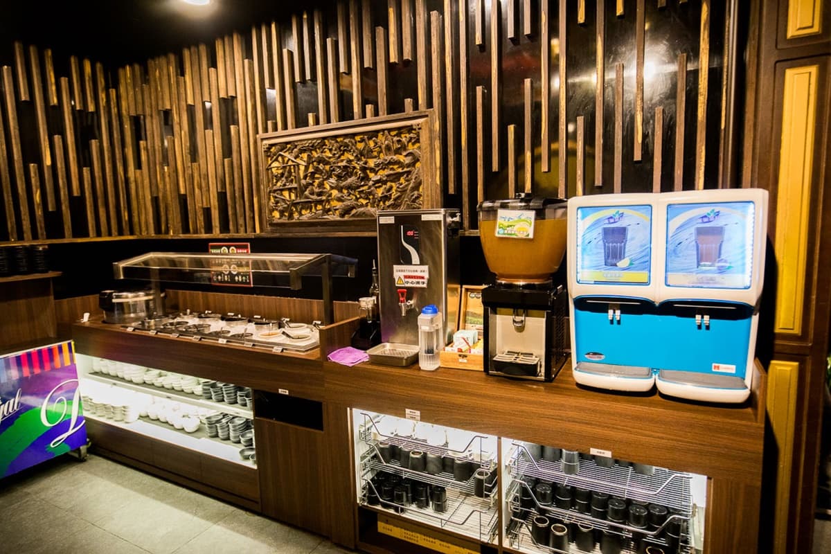 21年「老四川創始店」將熄燈!限時送招牌排骨酥,還有鴨血豆腐、小菜吃到飽 21年「老四川創始店」將熄燈!限時送招牌排骨酥,還有鴨血豆腐、小菜吃到飽