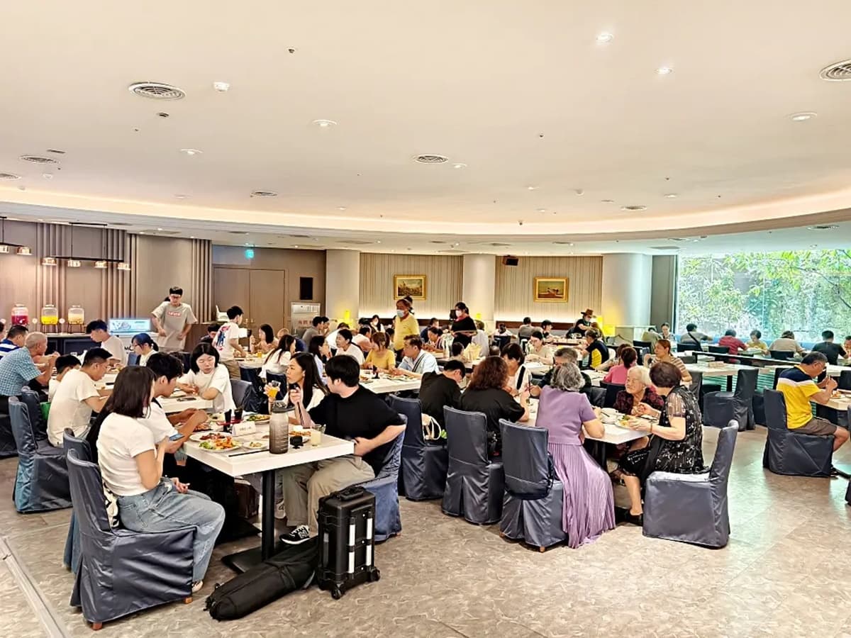 桃園隱藏版吃到飽!爽嗑「現煎干貝、海膽」千元有找,還有啤酒暢飲配牛排 桃園隱藏版吃到飽!爽嗑「現煎干貝、海膽」千元有找,還有啤酒暢飲配牛排