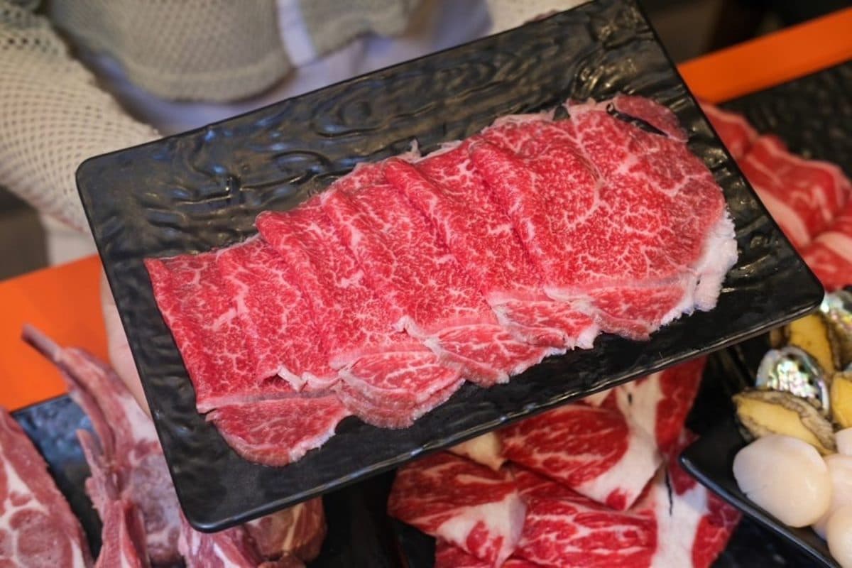 和牛肋眼免費吃!新北高CP值燒烤,自助吧、海鮮、火鍋百種食材無限吃到飽 和牛肋眼免費吃!新北高CP值燒烤,自助吧、海鮮、火鍋百種食材無限吃到飽