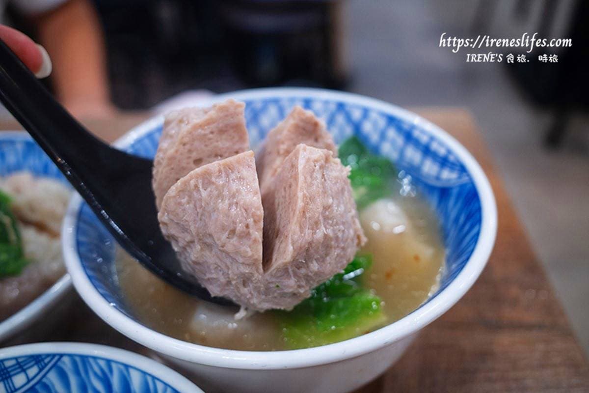 夜貓最愛「東引快刀手」插旗三重!牛油麻醬麵銷魂噴香,超強滷味每桌必點 夜貓最愛「東引快刀手」插旗三重!牛油麻醬麵銷魂噴香,超強滷味每桌必點
