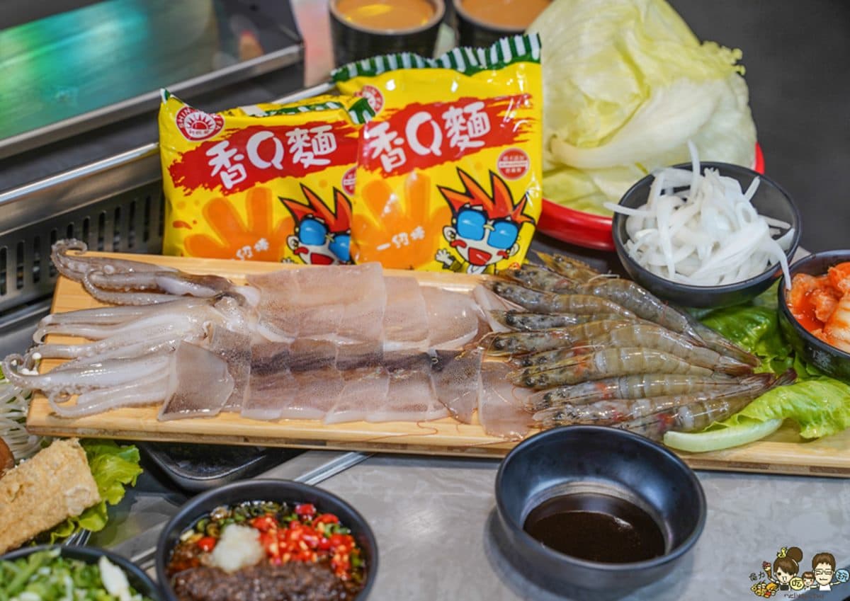 對中2、7免費吃肉!238元起高CP值火烤兩吃,炒泡麵、甜點、飲品無限吃到飽 對中2、7免費吃肉!238元起高CP值火烤兩吃,炒泡麵、甜點、飲品無限吃到飽