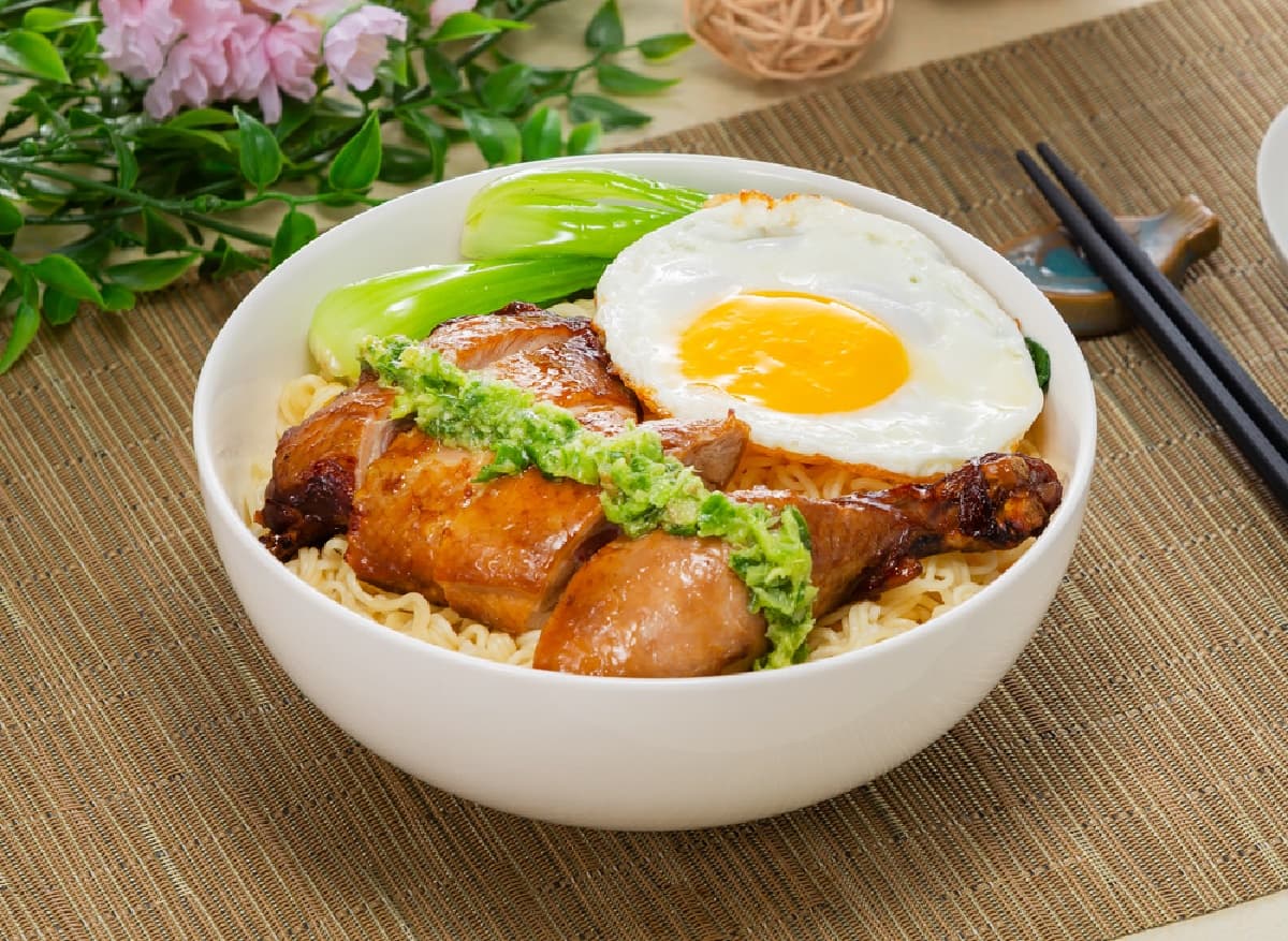 【獨家】滿300折100!港式餐飲連鎖超殺優惠,爽吃叉燒飯、豬豬流沙包 【獨家】滿300折100!港式餐飲連鎖超殺優惠,爽吃叉燒飯、豬豬流沙包