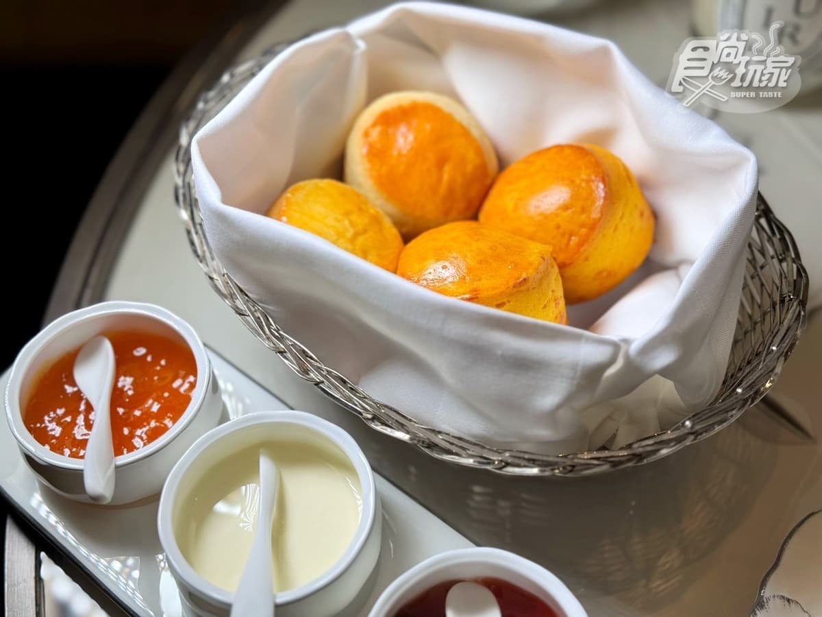 香水控快衝!文華東方「Diptyque聯名下午茶」,吃甜點還送限量香氛 香水控快衝!文華東方「Diptyque聯名下午茶」,吃甜點還送限量香氛