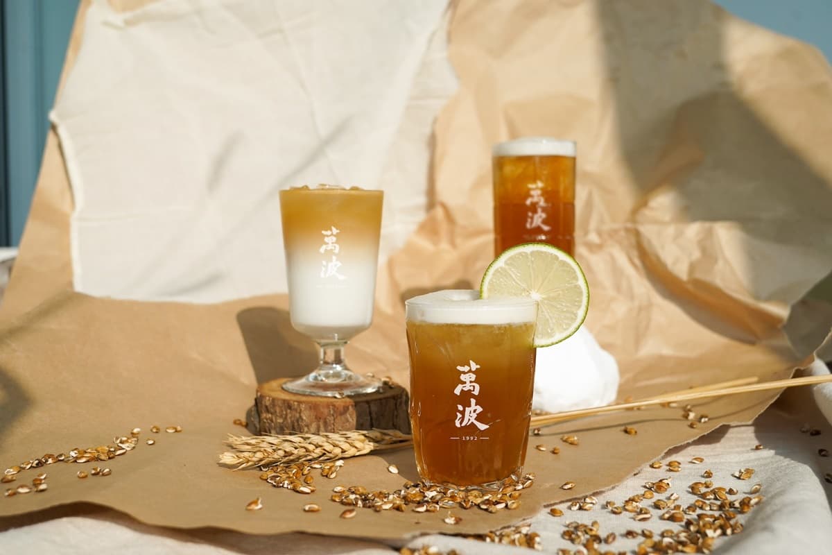 「萬波買一送一」到月底!奶控最愛「麥仔奶茶」5新品,中秋、外送優惠連發 「萬波買一送一」到月底!奶控最愛「麥仔奶茶」5新品,中秋、外送優惠連發