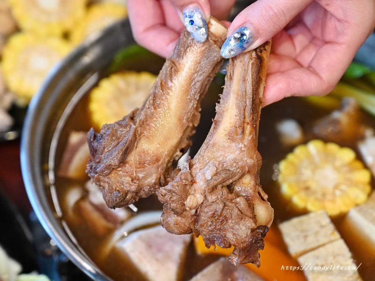 【新開店】台中550元「羊肉爐吃到飽」!近百種食材無限供應,免收服務費 【新開店】台中550元「羊肉爐吃到飽」!近百種食材無限供應,免收服務費
