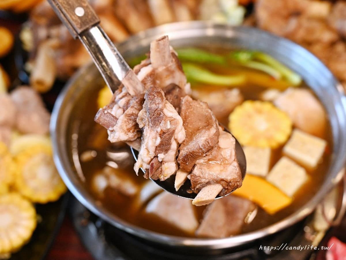 【新開店】台中550元「羊肉爐吃到飽」!近百種食材無限供應,免收服務費 【新開店】台中550元「羊肉爐吃到飽」!近百種食材無限供應,免收服務費