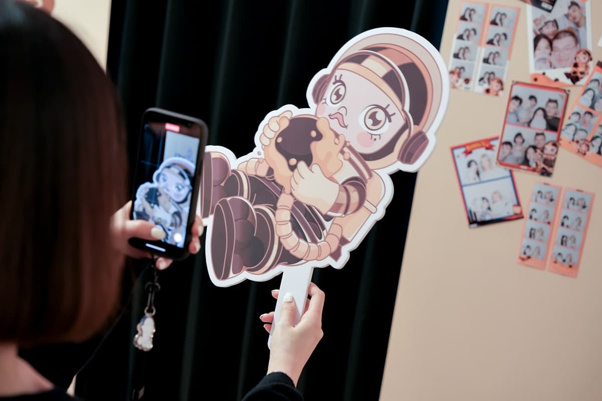免費逛「POP MART珍奶公仔」特展!爽抽台灣限定珍奶MOLLY、玩拍貼機 免費逛「POP MART珍奶公仔」特展!爽抽台灣限定珍奶MOLLY、玩拍貼機