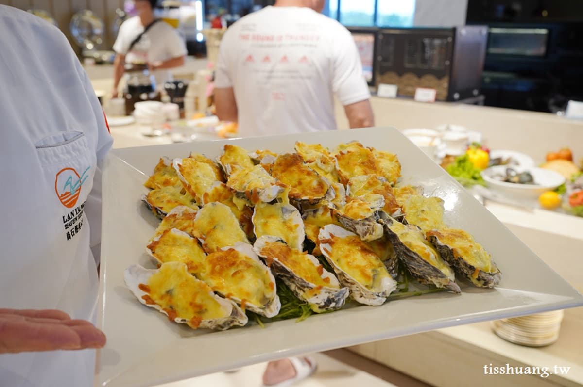 宜蘭週末限定「海景Buffet」!牛排、烤鴨、午仔魚任嗑,龍蝦三明治爽配啤酒暢飲 宜蘭週末限定「海景Buffet」!牛排、烤鴨、午仔魚任嗑,龍蝦三明治爽配啤酒暢飲