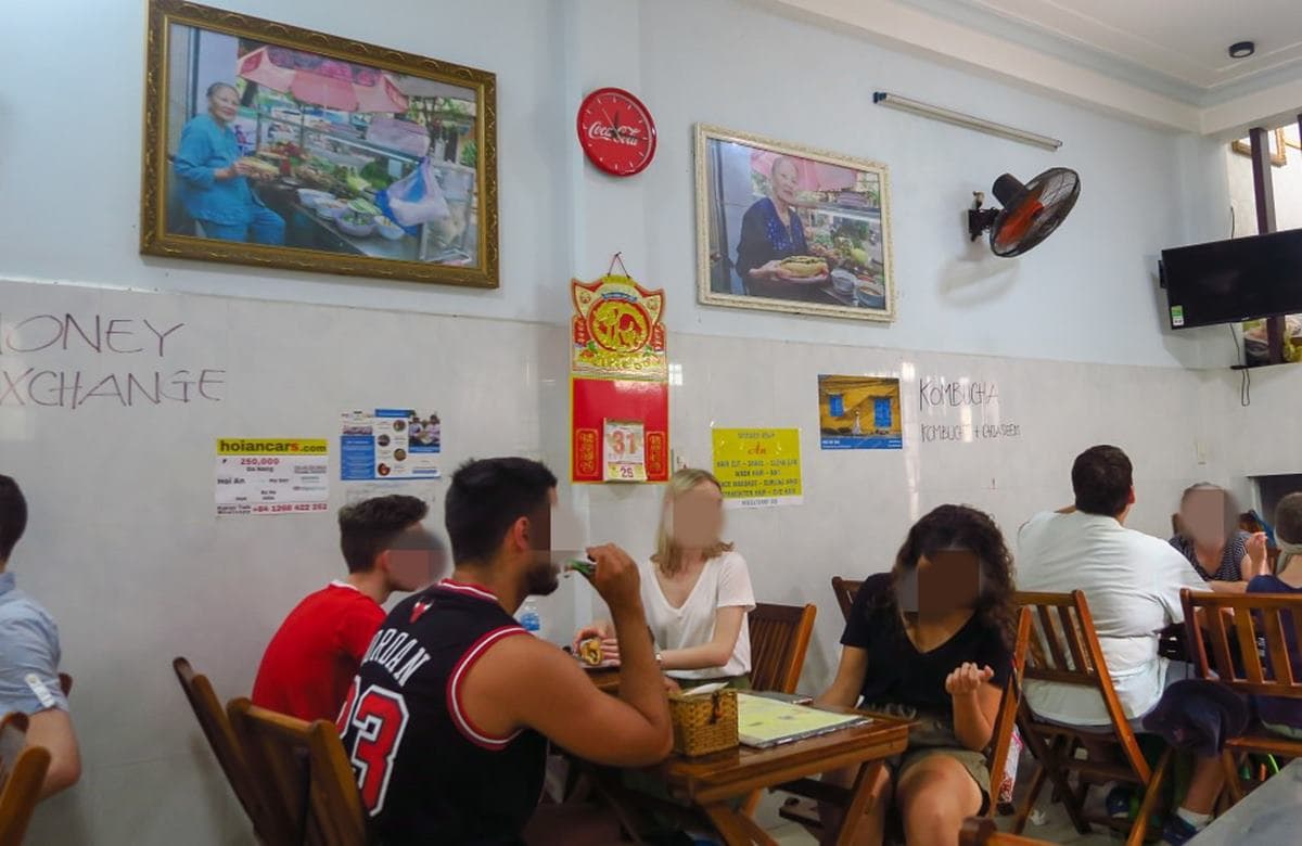 最頂越式法國麵包PK!波登認證「全越南最好吃」VS當地人愛店,口感完整評價 最頂越式法國麵包PK!波登認證「全越南最好吃」VS當地人愛店,口感完整評價