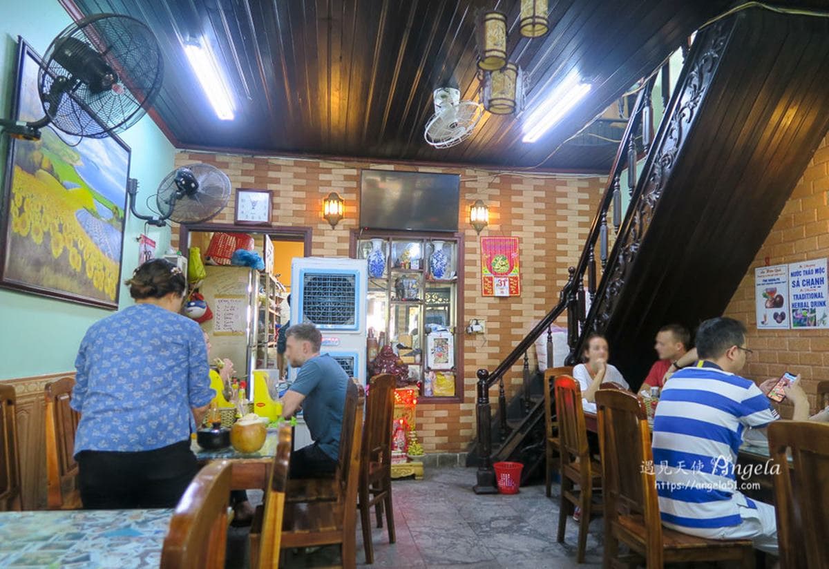 最頂越式法國麵包PK!波登認證「全越南最好吃」VS當地人愛店,口感完整評價 最頂越式法國麵包PK!波登認證「全越南最好吃」VS當地人愛店,口感完整評價
