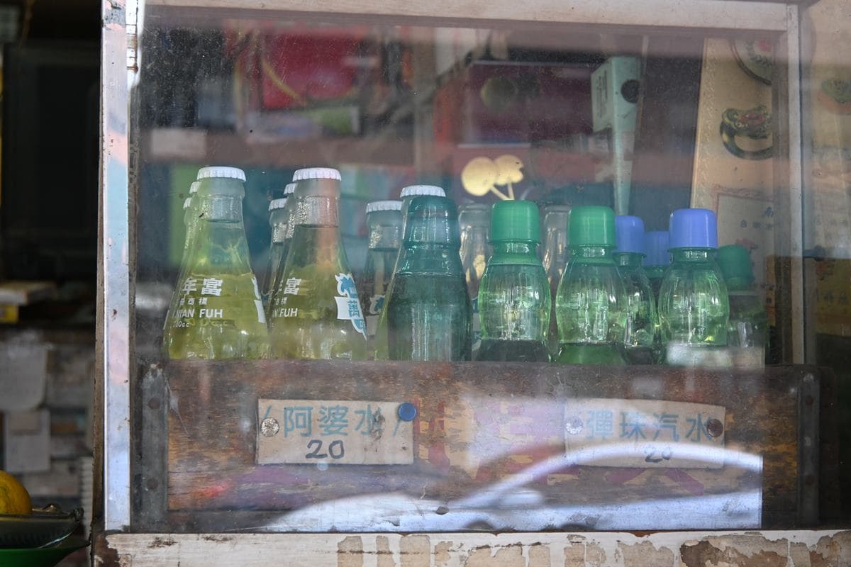 台南人都不一定知道!當地神祕特有飲料「阿婆水」,日本「這地區」也買得到 台南人都不一定知道!當地神祕特有飲料「阿婆水」,日本「這地區」也買得到