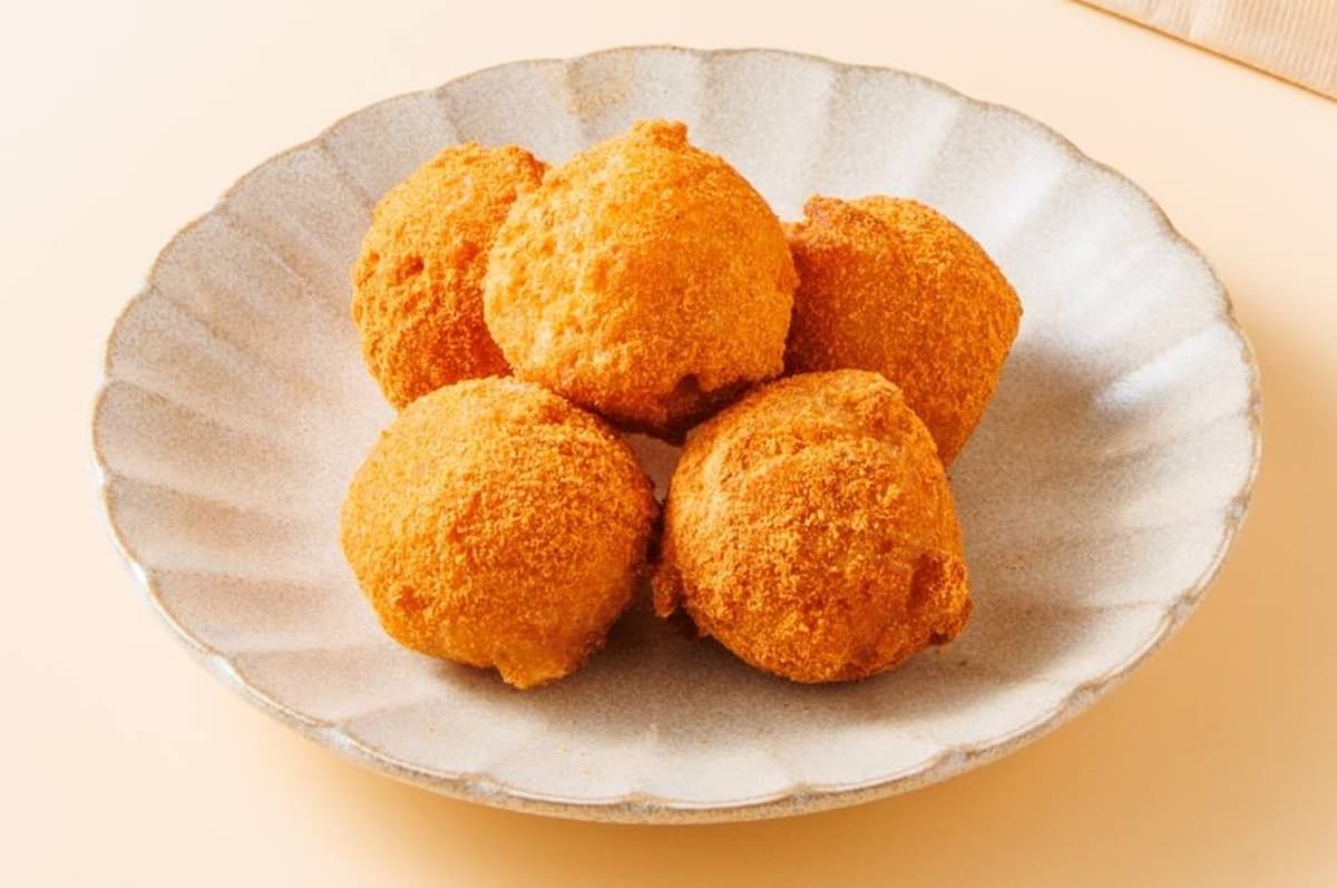 「丸亀製麵」快閃買一送一!最低37元爽嗑烏龍麵,加碼免費送「烏龍Q拿滋」 「丸亀製麵」快閃買一送一!最低37元爽嗑烏龍麵,加碼免費送「烏龍Q拿滋」