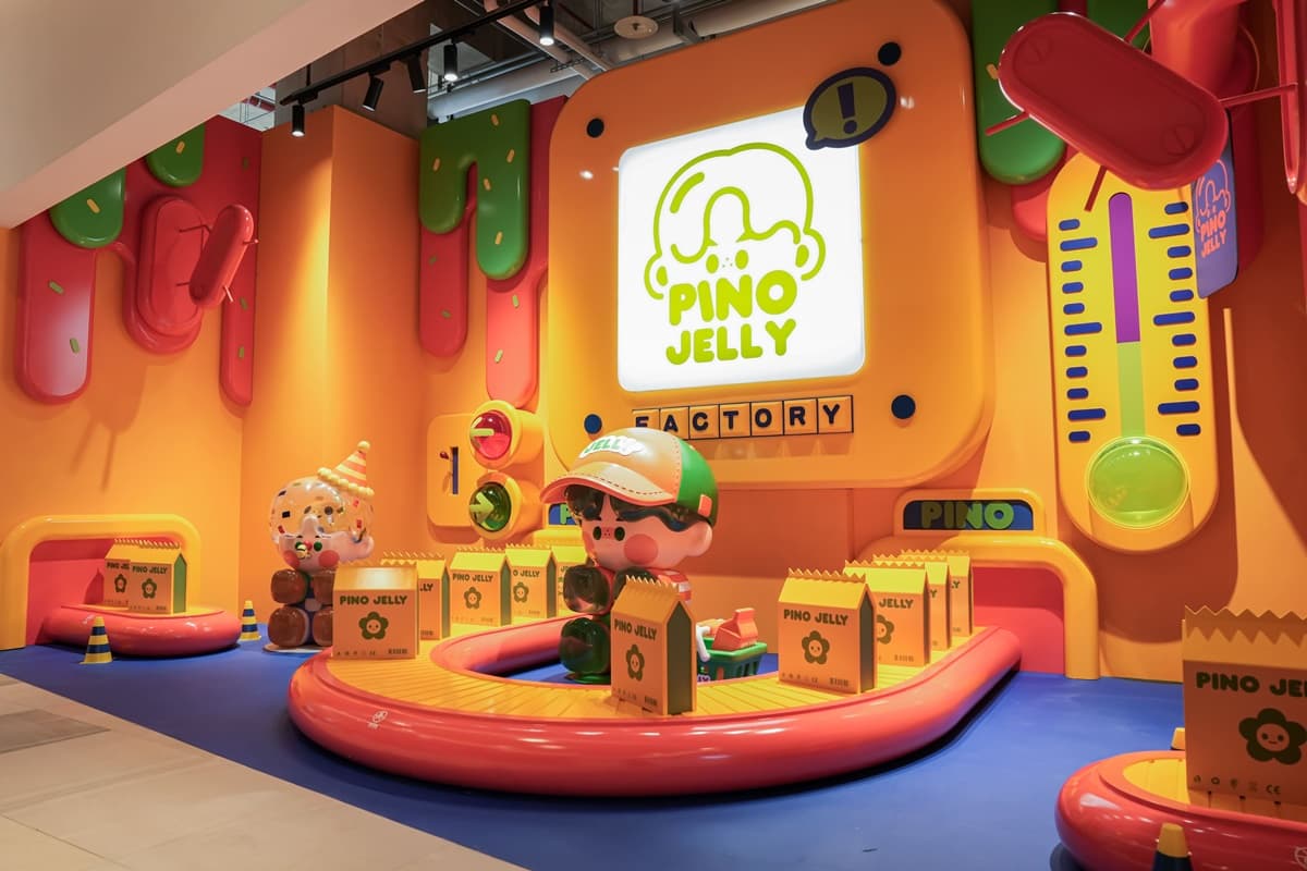POP MART進駐林口三井OUTLET!大型糖果工廠免費拍,LABUBU破10萬人抽選 POP MART進駐林口三井OUTLET!大型糖果工廠免費拍,LABUBU破10萬人抽選
