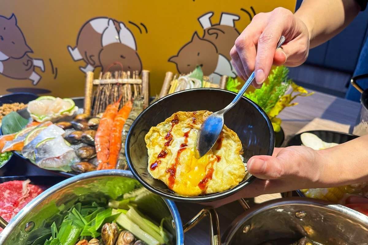 10種湯底可選!台北最夯「420元火鍋吃到飽」,豬油拌飯、麻油炸蛋無限嗑 10種湯底可選!台北最夯「420元火鍋吃到飽」,豬油拌飯、麻油炸蛋無限嗑