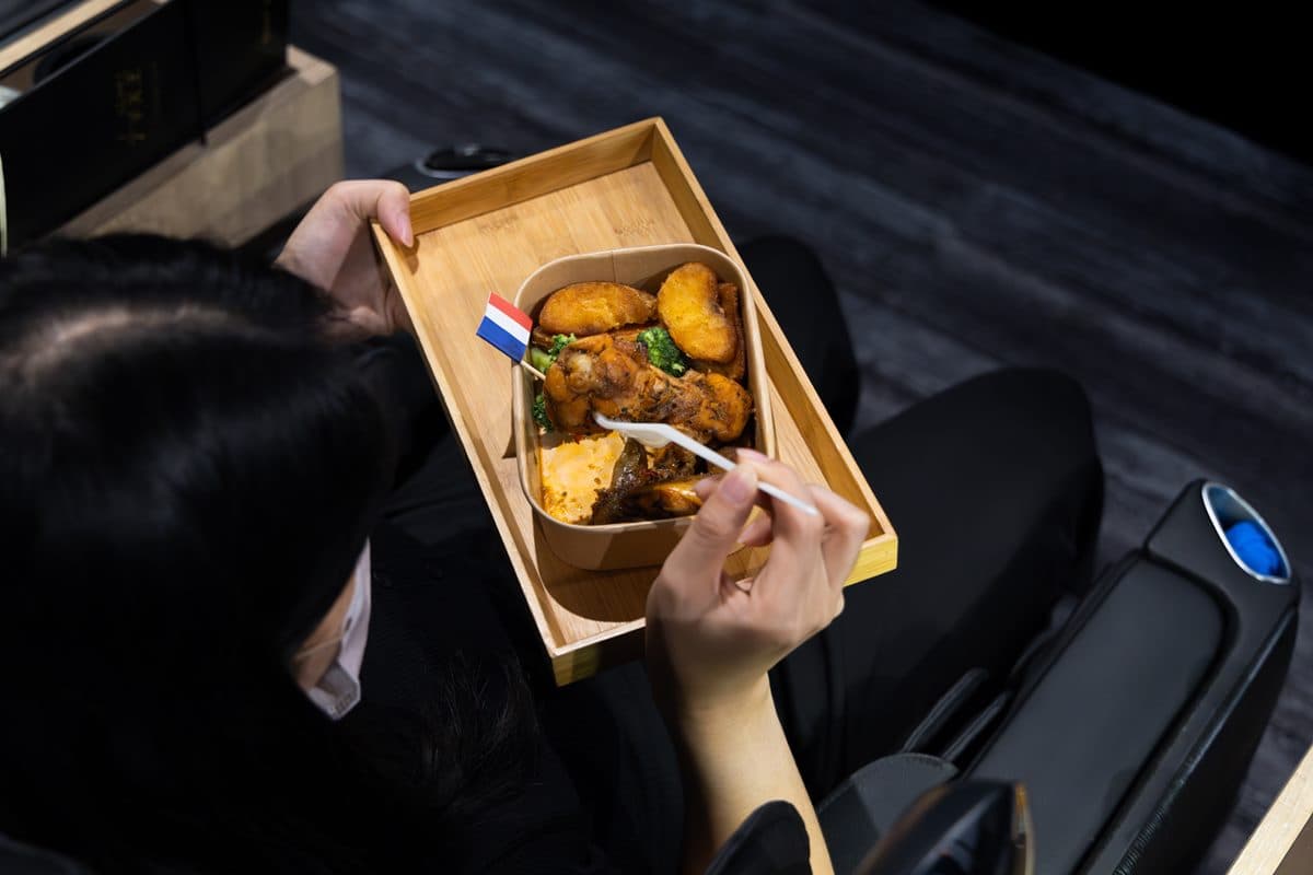 躺平看電影嗑好料!饗賓集團攜手「2影城」推套餐,碳烤肋排、肉桂卷3款 躺平看電影嗑好料!饗賓集團攜手「2影城」推套餐,碳烤肋排、肉桂卷3款