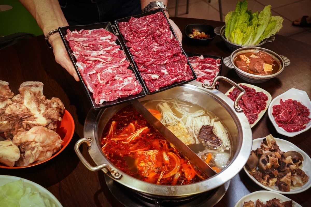 連續3年米其林推薦!台南牛肉火鍋推薦12家,肉燥飯無限吃到飽 連續3年米其林推薦!台南牛肉火鍋推薦12家,肉燥飯無限吃到飽