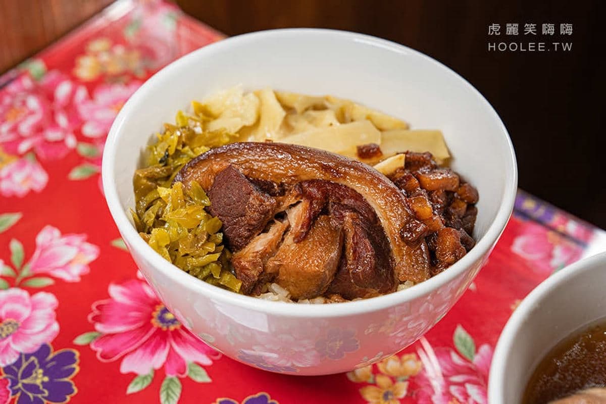 高雄必吃腿庫飯、美食10家!排隊名店、吳慷仁最愛乾麵,加碼伴手、住宿推薦 高雄必吃腿庫飯、美食10家!排隊名店、吳慷仁最愛乾麵,加碼伴手、住宿推薦