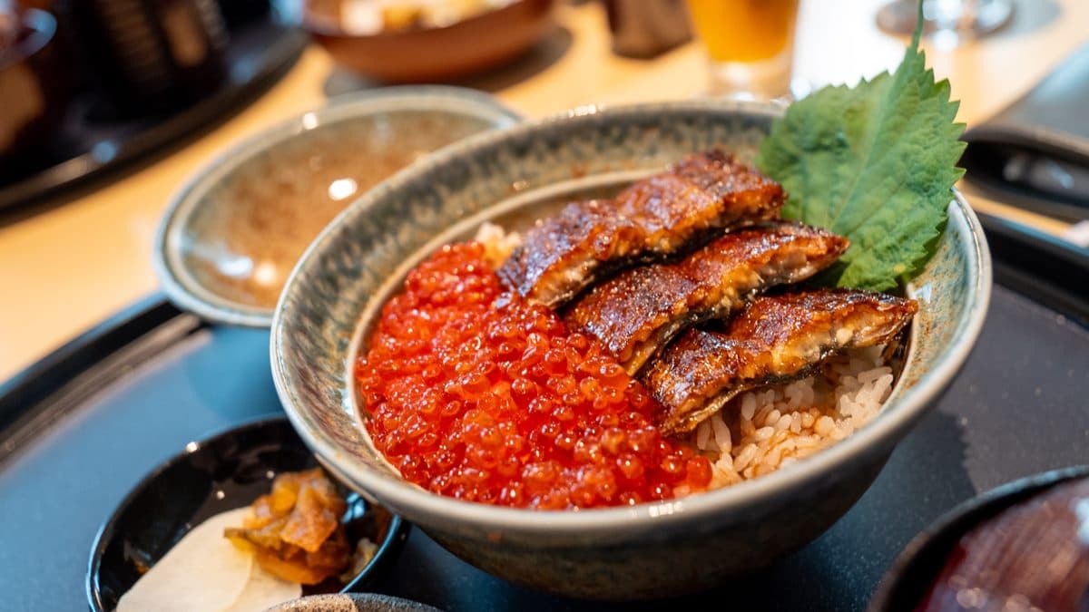 鰻魚控注意!「日本米其林鰻魚飯」進駐SOGO,白飯、日式小菜、湯品無限續 鰻魚控注意!「日本米其林鰻魚飯」進駐SOGO,白飯、日式小菜、湯品無限續