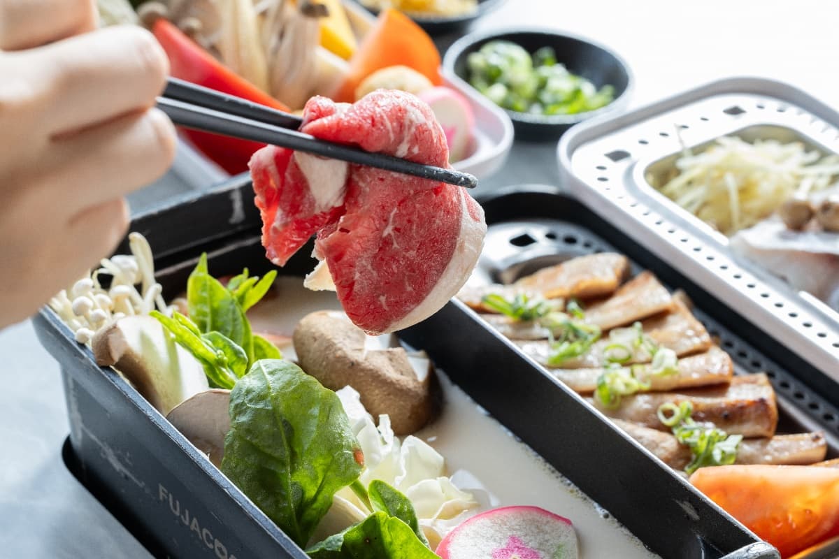 現省近3000!南歐莊園度假飯店秒飛歐洲,再享2300坪溫泉親水樂園 現省近3000!南歐莊園度假飯店秒飛歐洲,再享2300坪溫泉親水樂園