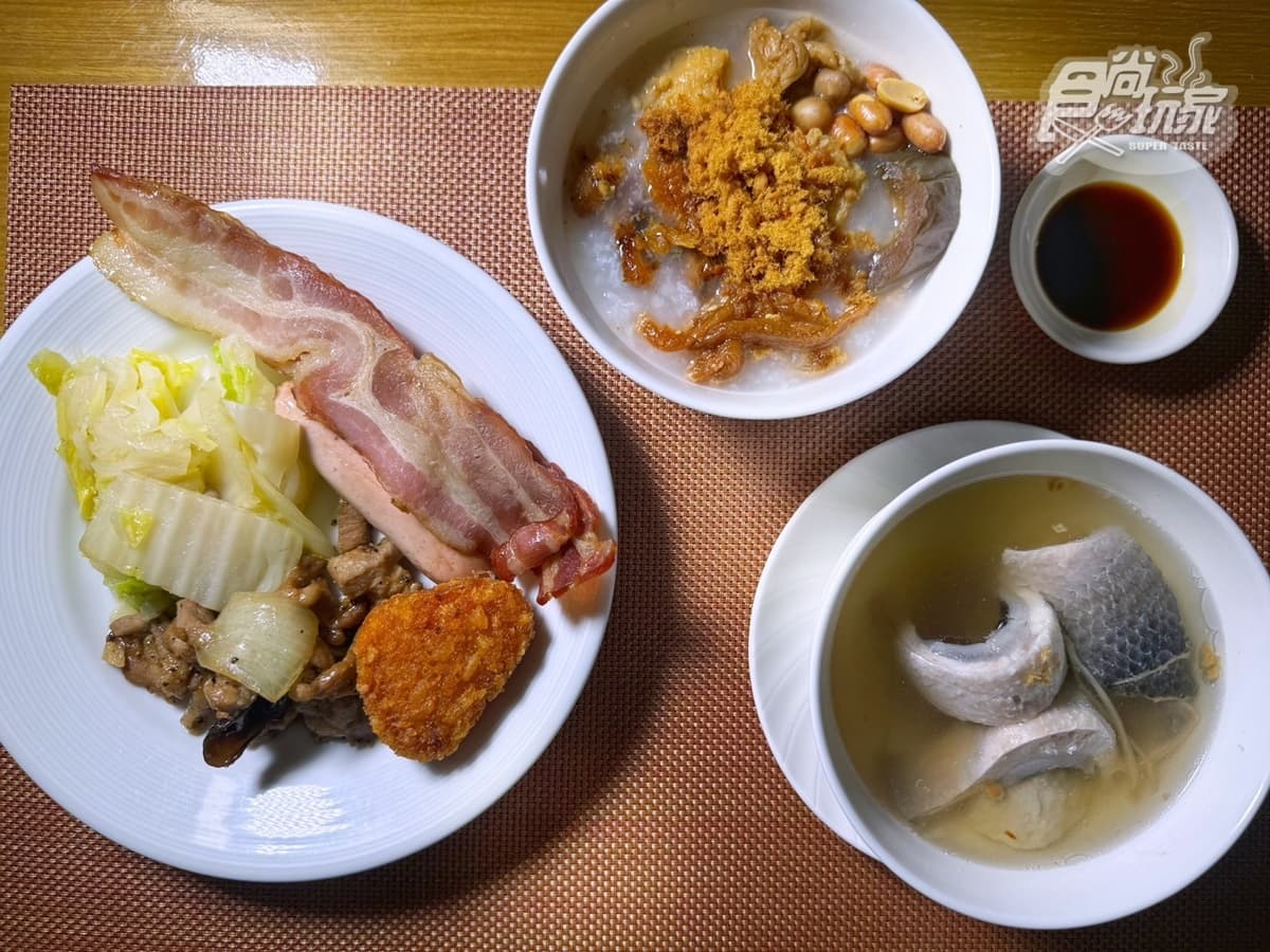 調酒無限暢飲、免排隊吃輕奢早餐!入住「府城最高樓飯店」豪華閣開箱 調酒無限暢飲、免排隊吃輕奢早餐!入住「府城最高樓飯店」豪華閣開箱