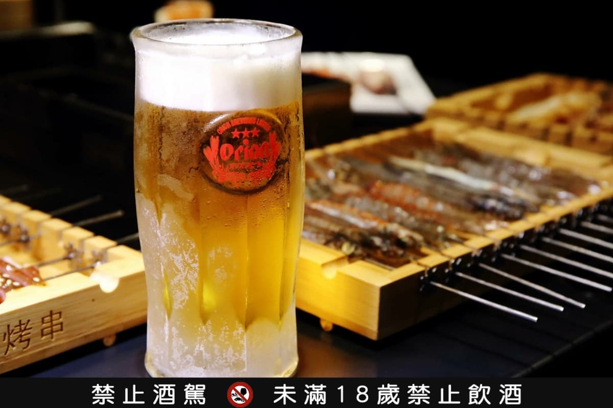 台北超狂「自動串烤店」!吃肉肉2串只要79元起、「爆汁烤雞翅」無敵好吃 台北超狂「自動串烤店」!吃肉肉2串只要79元起、「爆汁烤雞翅」無敵好吃