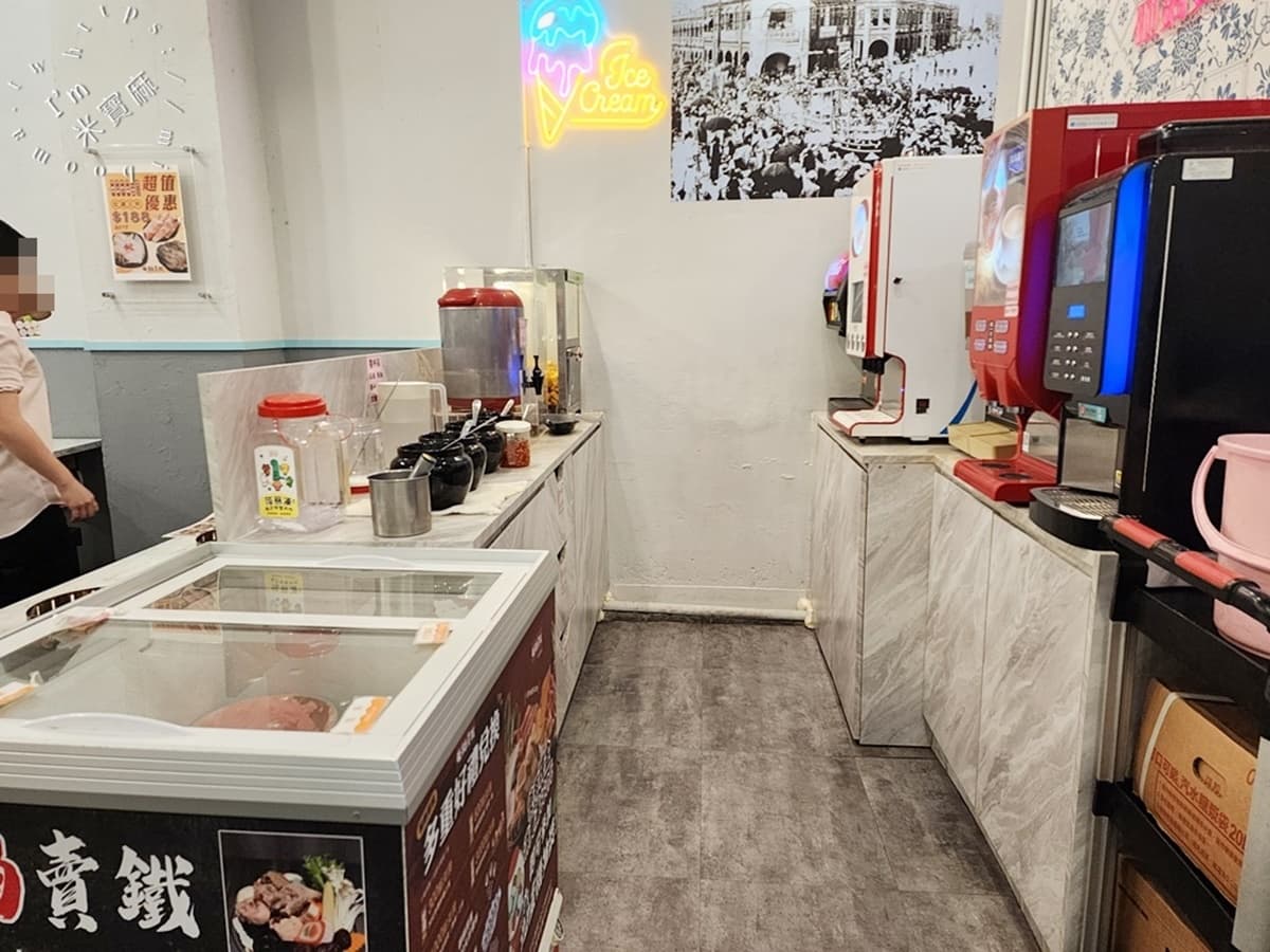 150元起吃到飽!4.9星「平價小火鍋」爽嗑滷肉飯、古早味零食、霜淇淋 150元起吃到飽!4.9星「平價小火鍋」爽嗑滷肉飯、古早味零食、霜淇淋