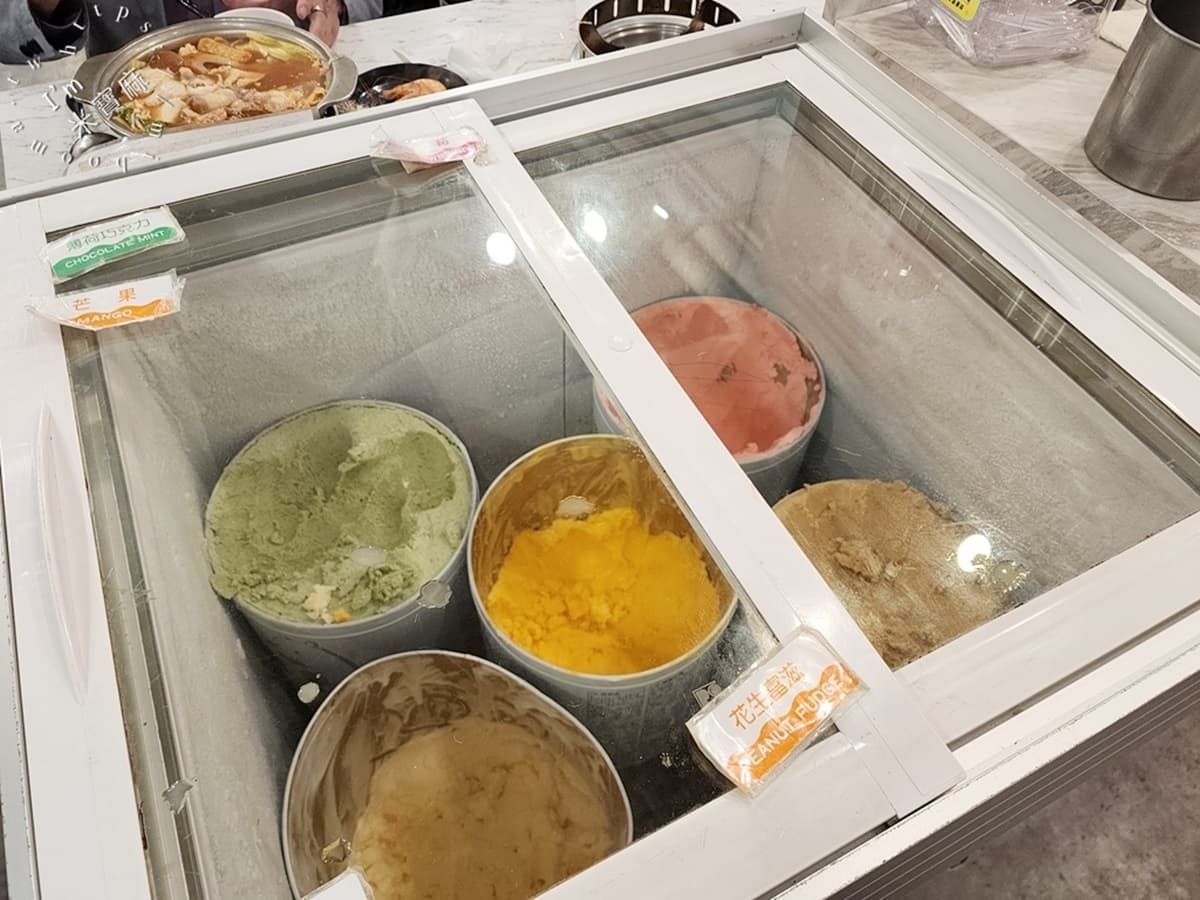 150元起吃到飽!4.9星「平價小火鍋」爽嗑滷肉飯、古早味零食、霜淇淋 150元起吃到飽!4.9星「平價小火鍋」爽嗑滷肉飯、古早味零食、霜淇淋