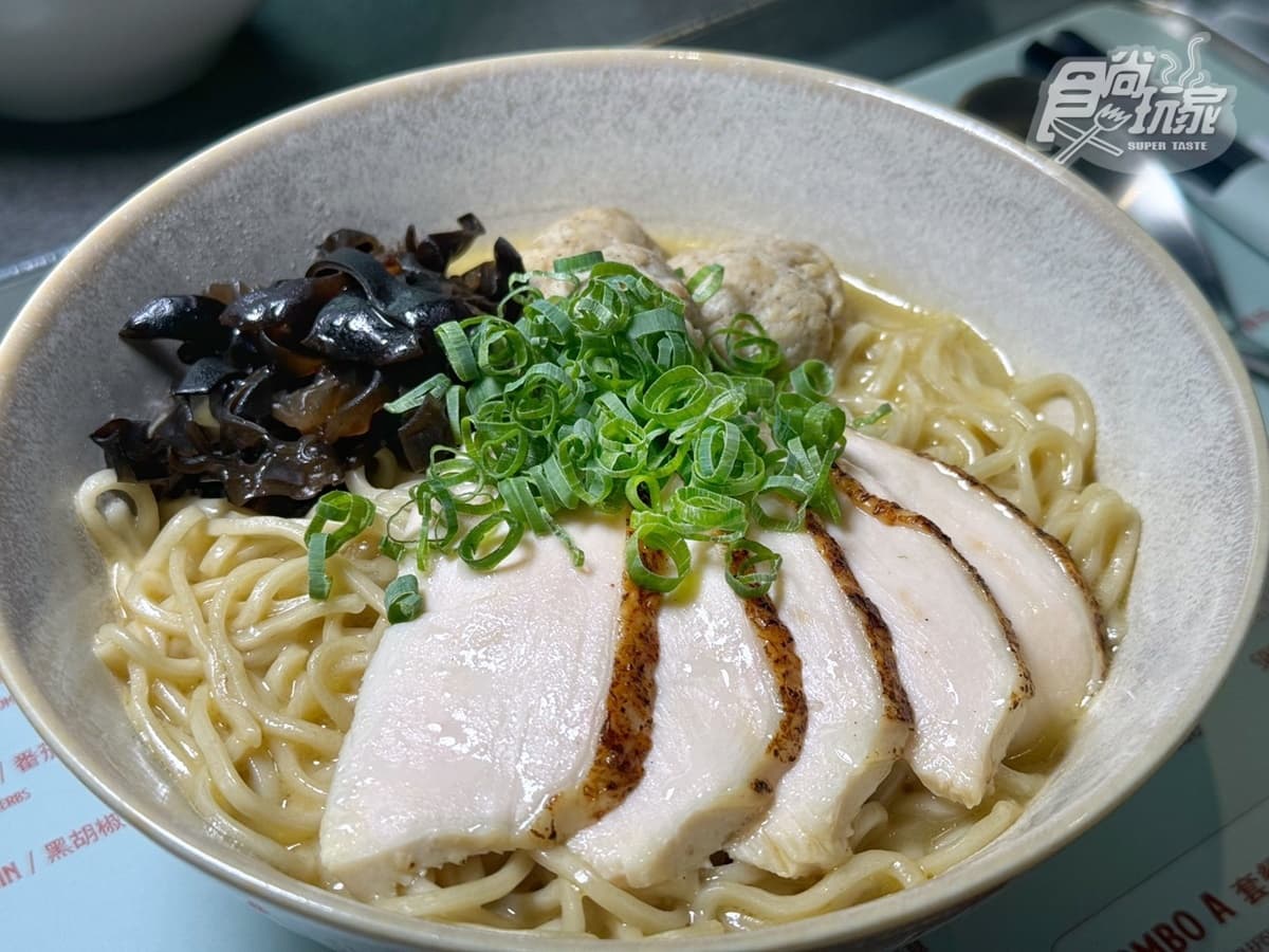 【新開店】380元起吃米其林手藝!星廚開麵店只賣4種麵,麻藥蛋、炸春捲助陣 【新開店】380元起吃米其林手藝!星廚開麵店只賣4種麵,麻藥蛋、炸春捲助陣