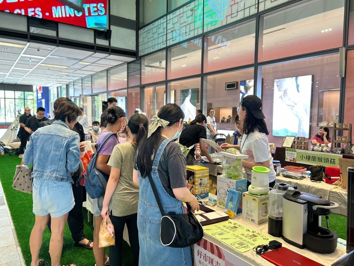 4大市集搶先看!「這天起」開逛28攤銅板價好物,還有年貨、萌寵市集快筆記 4大市集搶先看!「這天起」開逛28攤銅板價好物,還有年貨、萌寵市集快筆記
