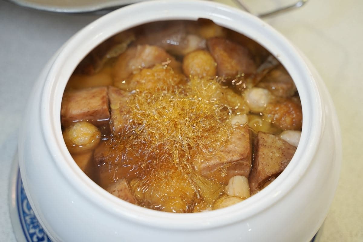 迎財神順吃!桃園「聚餐首選老字號」必吃澎派佛跳牆,白飯無限續 迎財神順吃!桃園「聚餐首選老字號」必吃澎派佛跳牆,白飯無限續