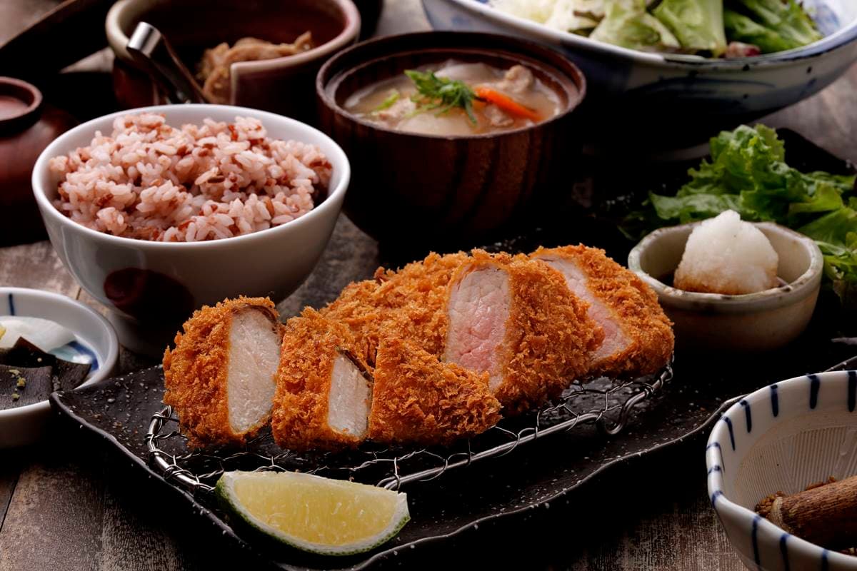 「吉野家買一送一」手刀衝!72元起爽嗑牛丼、鮮蔥丼,加碼免費送鬼滅陶瓷碗 「吉野家買一送一」手刀衝!72元起爽嗑牛丼、鮮蔥丼,加碼免費送鬼滅陶瓷碗