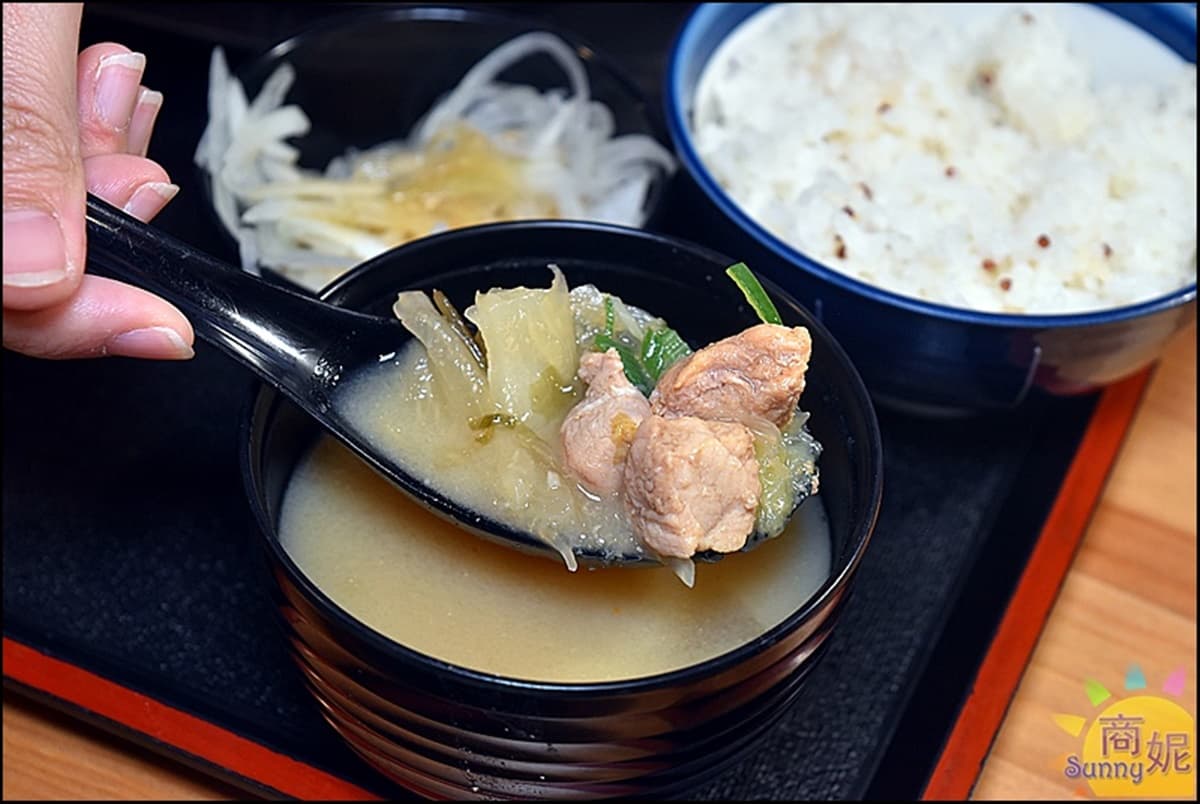 最低279元起!高CP值「平價日料」無限續飯、味噌湯、甜點,爽嗑超浮誇厚切豬排 最低279元起!高CP值「平價日料」無限續飯、味噌湯、甜點,爽嗑超浮誇厚切豬排