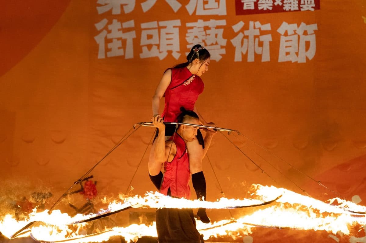 美食市集限時3天!甜點、鹹食30攤超好逛,還有「冠軍火舞表演」免費看 美食市集限時3天!甜點、鹹食30攤超好逛,還有「冠軍火舞表演」免費看