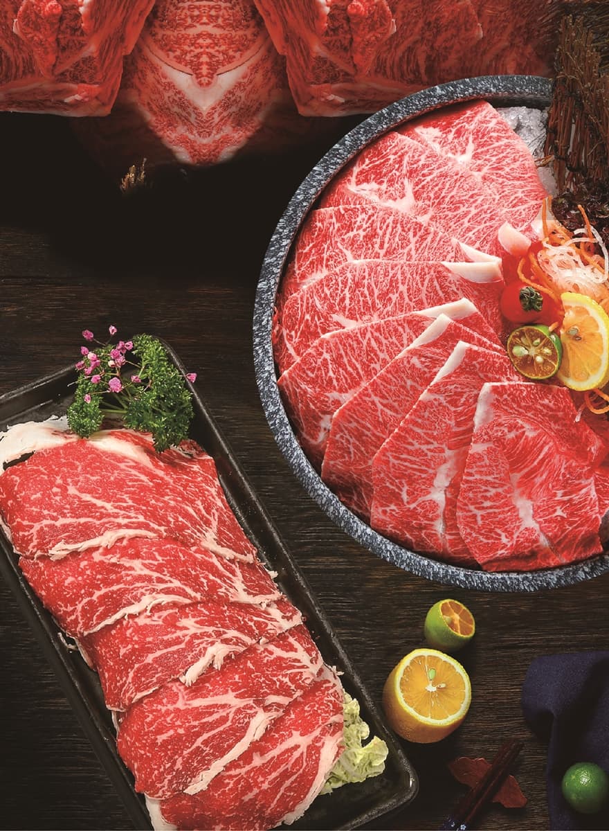 用餐現折500元!浮誇系火鍋全新「櫻花鍋」美到捨不得吃,必點巨無霸牛豚拼盤 用餐現折500元!浮誇系火鍋全新「櫻花鍋」美到捨不得吃,必點巨無霸牛豚拼盤