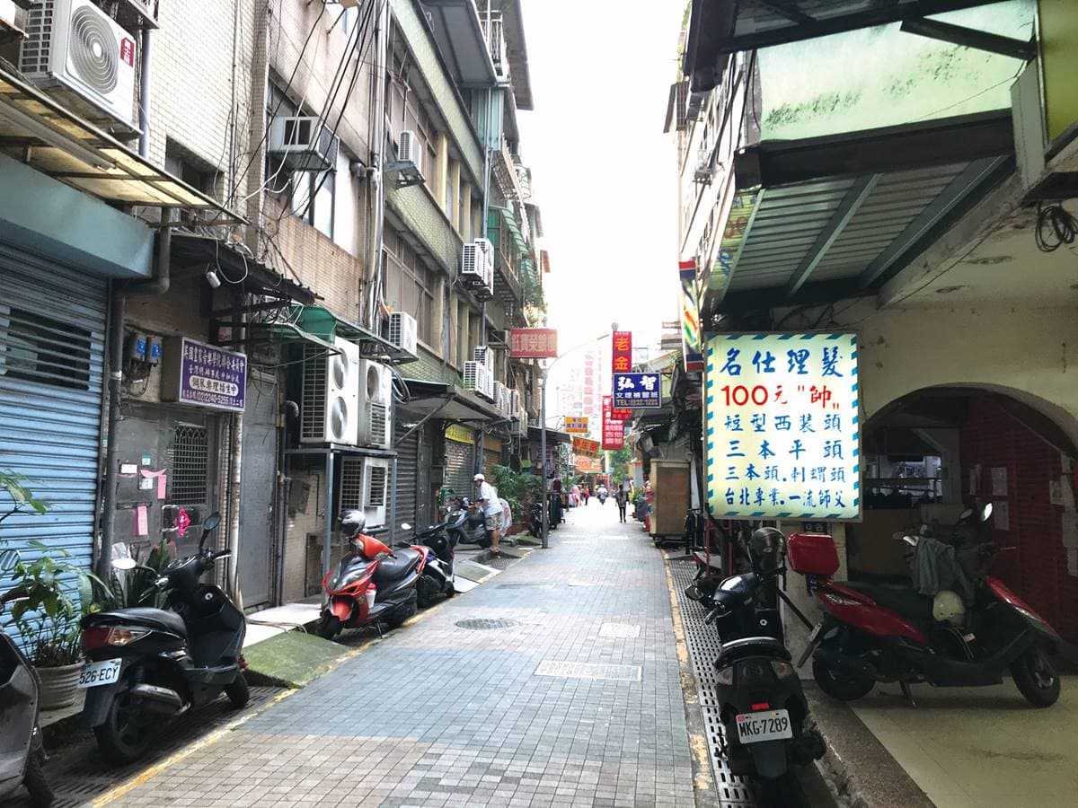 中和禁忌街區探祕!廟美街舊稱太驚悚,當年「這產業」多、生人勿近 中和禁忌街區探祕!廟美街舊稱太驚悚,當年「這產業」多、生人勿近