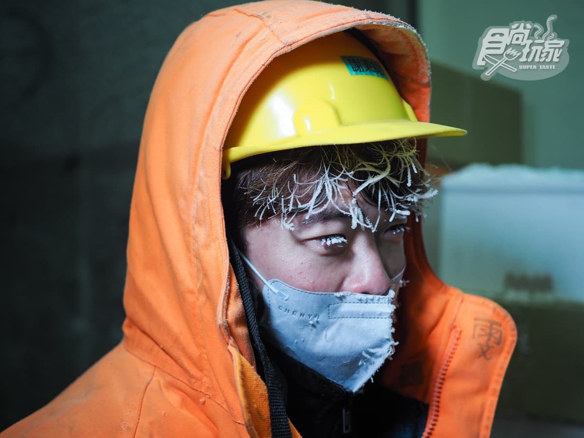 -50℃保鮮有如活魚!鮪魚王者「魚有王」開團:黑鮪生魚片、DIY鮪魚丼飯 -50℃保鮮有如活魚!鮪魚王者「魚有王」開團:黑鮪生魚片、DIY鮪魚丼飯