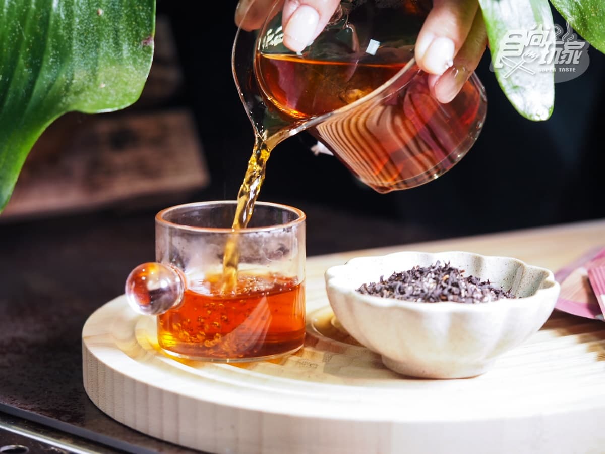 摘食品界米其林!台灣茶葉專家「茶立方」開團:黑豆玉米鬚茶、纖暢油切綠茶(中獎公布) 摘食品界米其林!台灣茶葉專家「茶立方」開團:黑豆玉米鬚茶、纖暢油切綠茶(中獎公布)