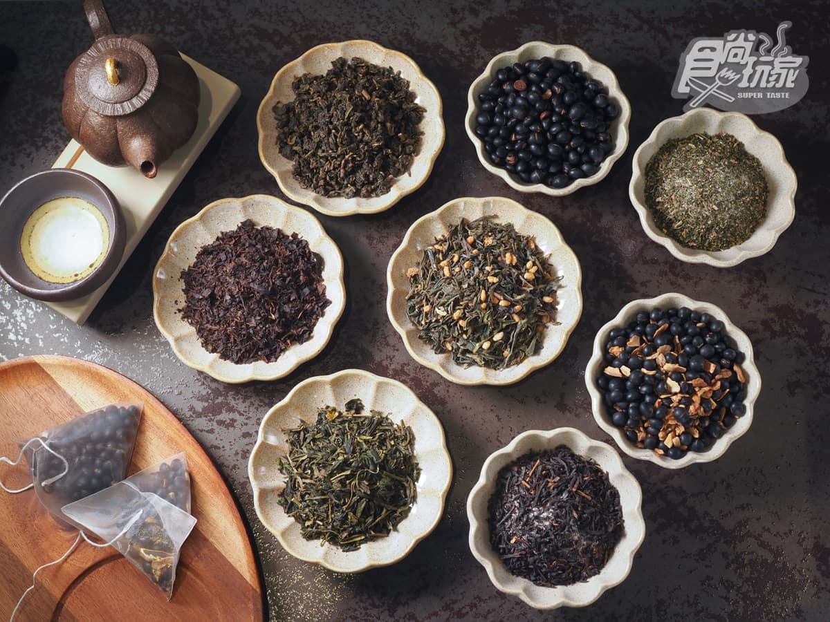 摘食品界米其林!台灣茶葉專家「茶立方」開團:黑豆玉米鬚茶、纖暢油切綠茶(中獎公布) 摘食品界米其林!台灣茶葉專家「茶立方」開團:黑豆玉米鬚茶、纖暢油切綠茶(中獎公布)