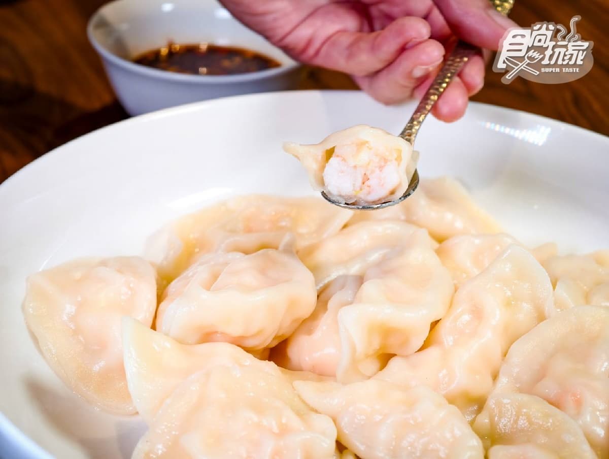 台北必吃私廚!新菜單乾隆白菜、手掌大龍鱈超有哏,還有超狂椰汁雞湯 台北必吃私廚!新菜單乾隆白菜、手掌大龍鱈超有哏,還有超狂椰汁雞湯