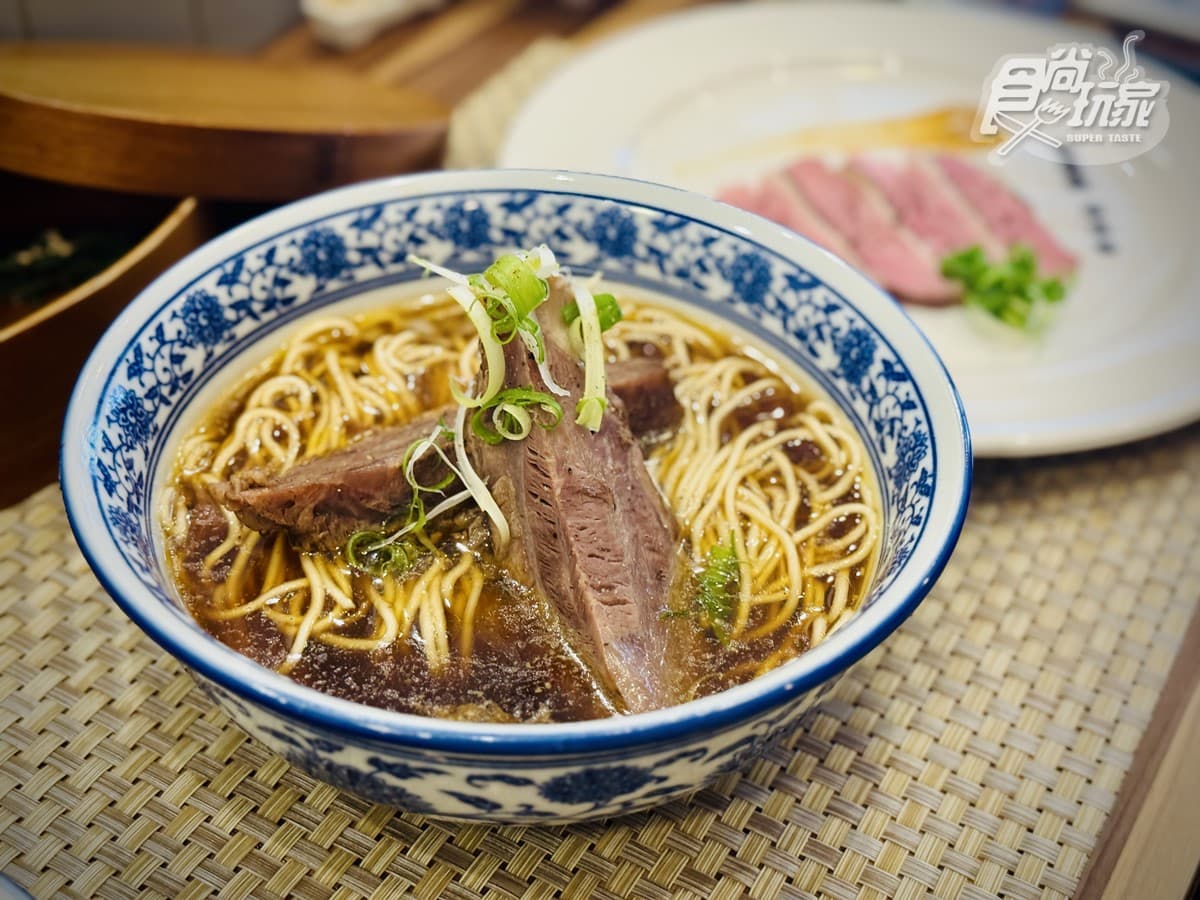 2025台北必比登遺珠!迪化街藏「日式牛肉麵」,軟嫩牛腱心搭黃金湯頭超銷魂 2025台北必比登遺珠!迪化街藏「日式牛肉麵」,軟嫩牛腱心搭黃金湯頭超銷魂