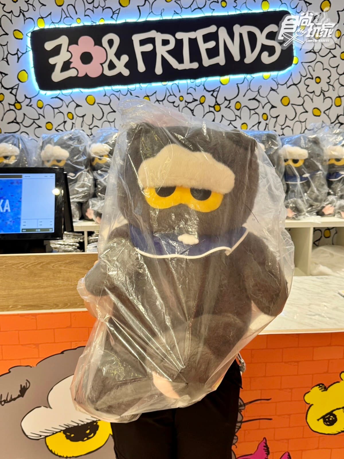 GD愛貓ZOA登台啦!「ZO&FRIENDS快閃店」開箱,周邊價格、2層樓打卡點 GD愛貓ZOA登台啦!「ZO&FRIENDS快閃店」開箱,周邊價格、2層樓打卡點