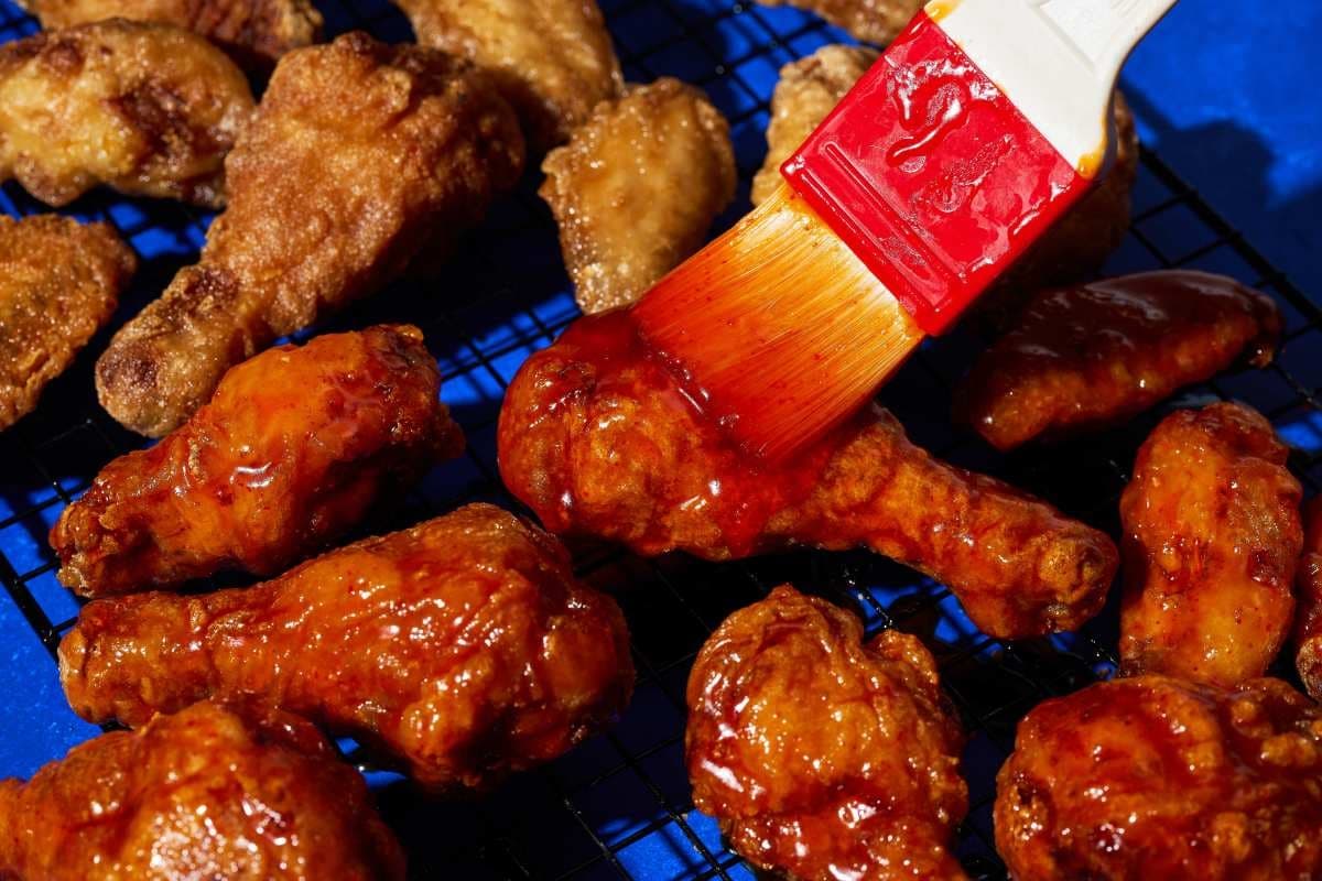 「本村炸雞」送韓式魚板!加1元爽嗑炸雞年糕,人參雞肉粥、海苔飯捲也必吃 「本村炸雞」送韓式魚板!加1元爽嗑炸雞年糕,人參雞肉粥、海苔飯捲也必吃