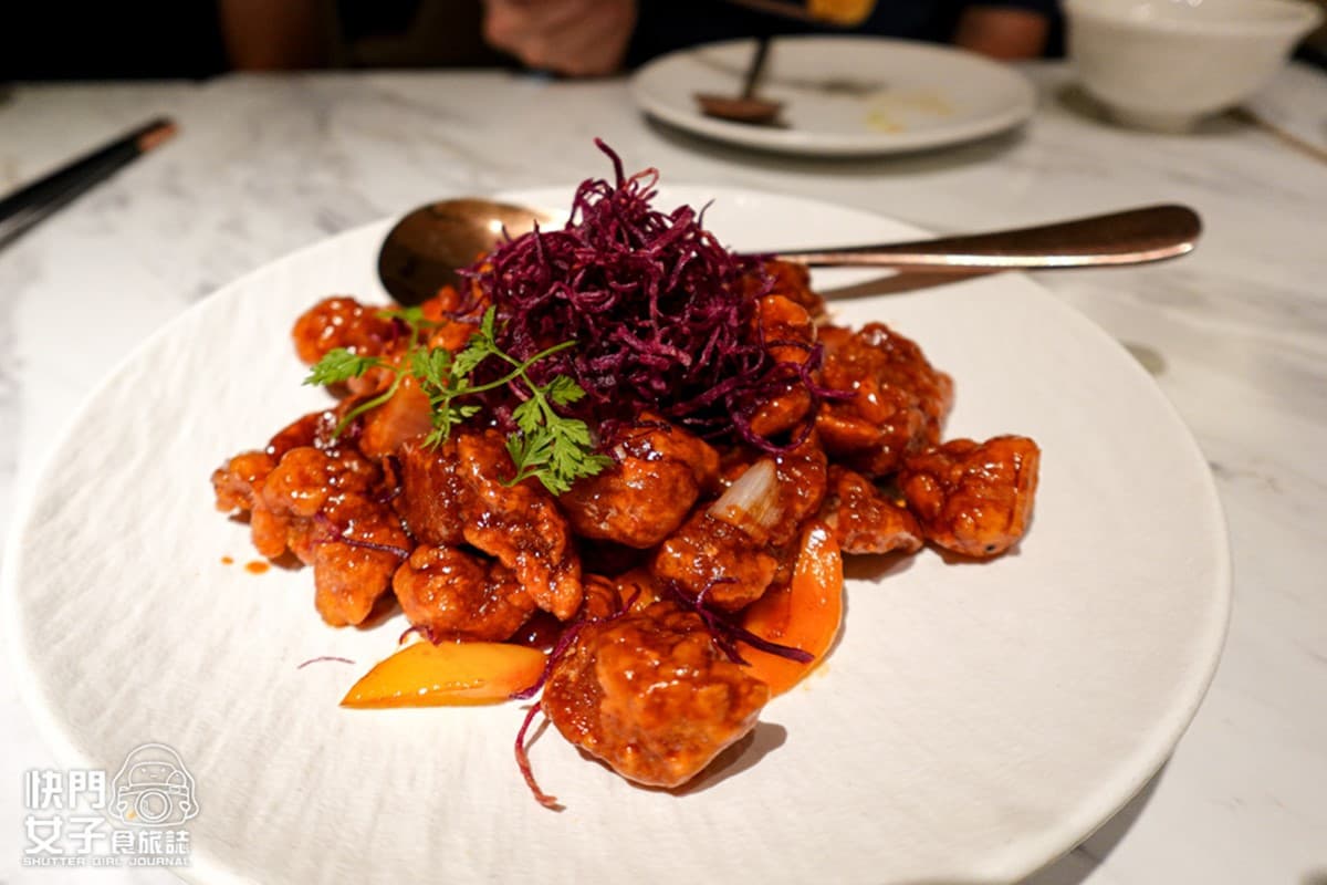 台北銷魂片皮鴨+1!烤鴨多吃7種料理任你選,甜點再嘗桌邊現沖木桶豆花 台北銷魂片皮鴨+1!烤鴨多吃7種料理任你選,甜點再嘗桌邊現沖木桶豆花