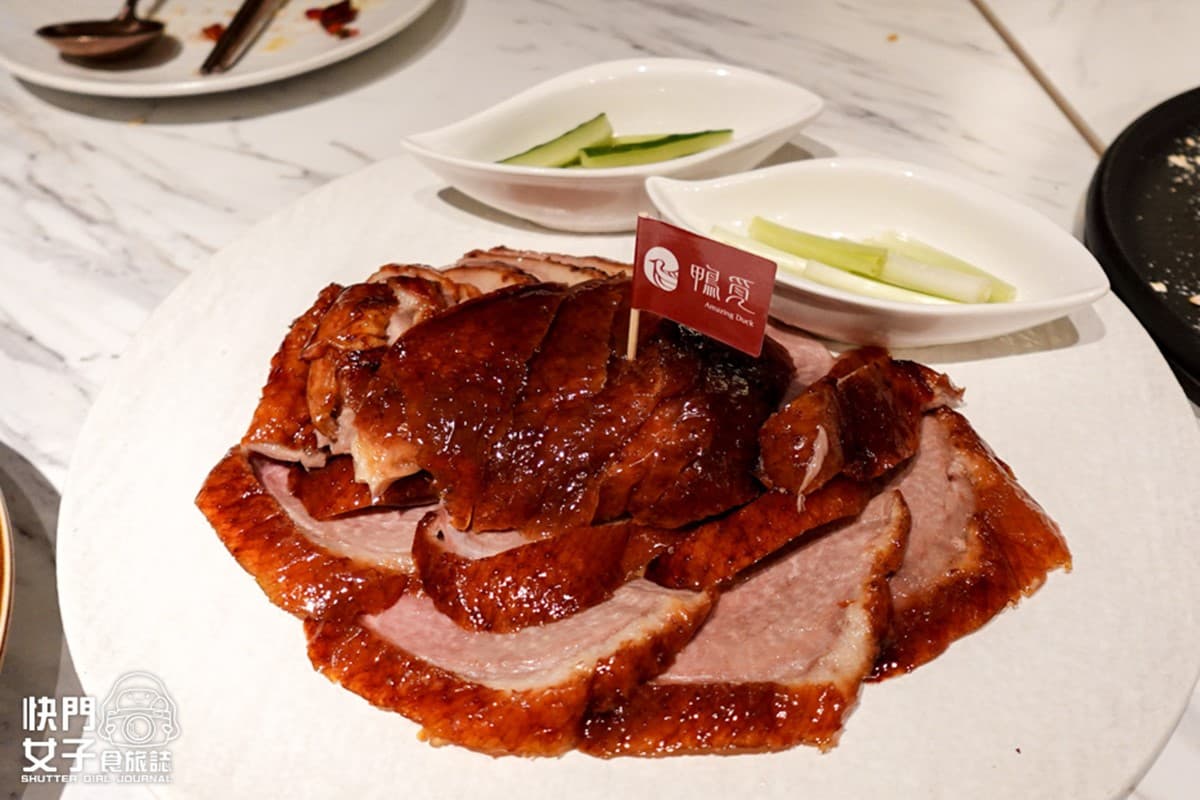 台北銷魂片皮鴨+1!烤鴨多吃7種料理任你選,甜點再嘗桌邊現沖木桶豆花 台北銷魂片皮鴨+1!烤鴨多吃7種料理任你選,甜點再嘗桌邊現沖木桶豆花