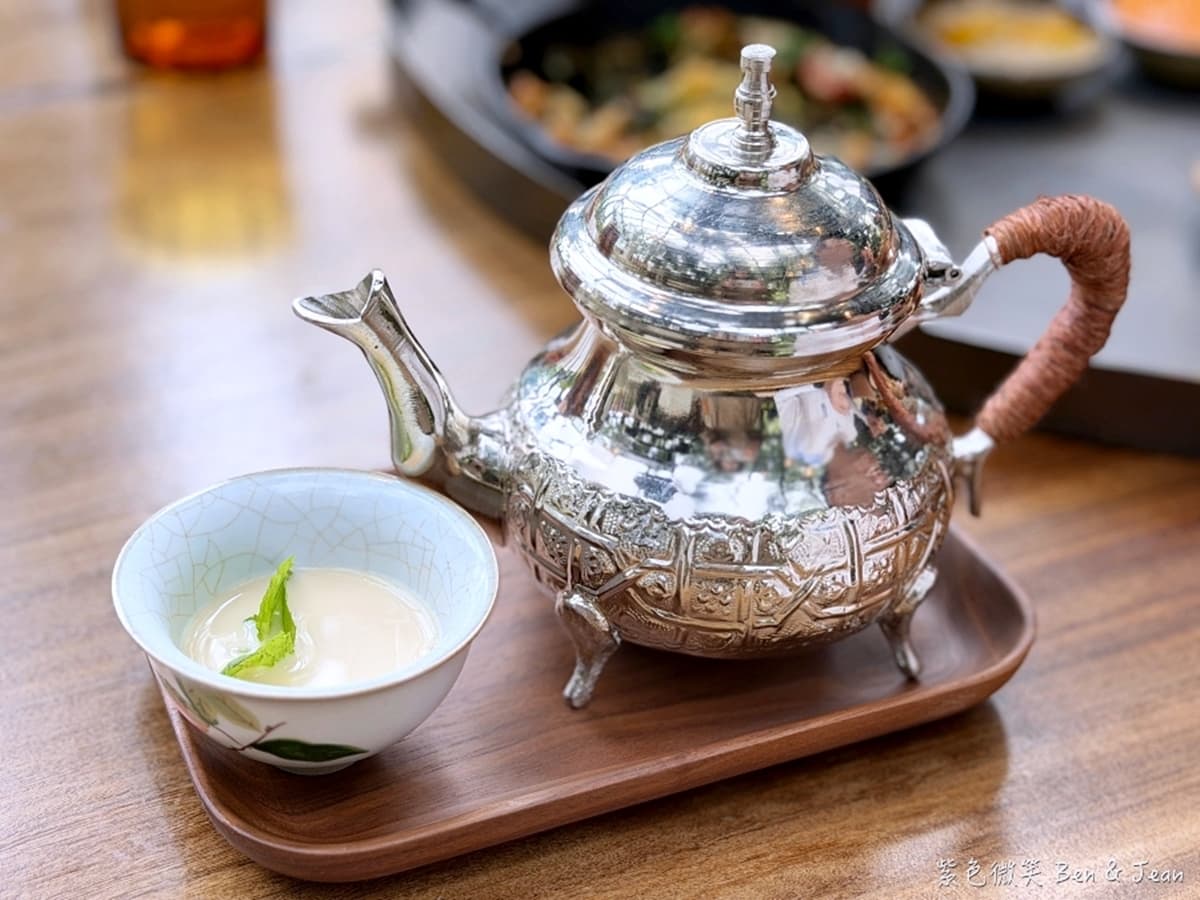 宜蘭最新「紅岩玻璃屋」早午餐!850坪園區摩洛哥風超好拍,澎派早餐盤秒飛地中海 宜蘭最新「紅岩玻璃屋」早午餐!850坪園區摩洛哥風超好拍,澎派早餐盤秒飛地中海