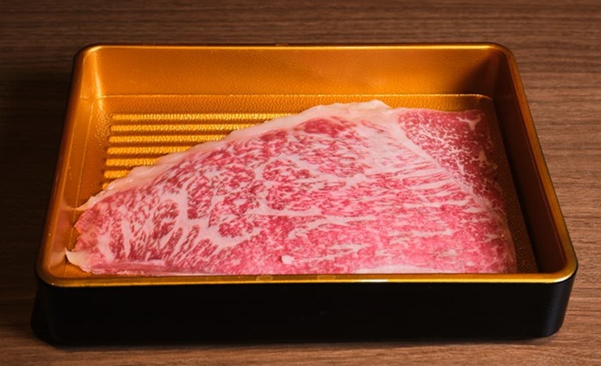 不只MOMO壽喜燒!全新「壽喜燒吃到飽」現切和牛、自助吧、生甜甜圈無限吃 不只MOMO壽喜燒!全新「壽喜燒吃到飽」現切和牛、自助吧、生甜甜圈無限吃