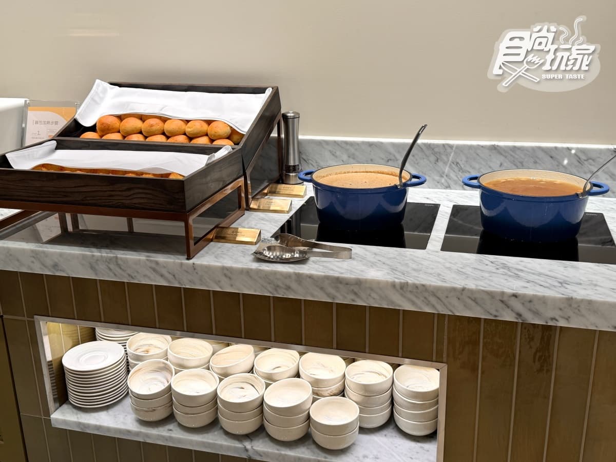 饗賓2間「高CP牛排」開幕升級!排餐+自助吧吃到飽,熱食、披薩80道無限夾 饗賓2間「高CP牛排」開幕升級!排餐+自助吧吃到飽,熱食、披薩80道無限夾