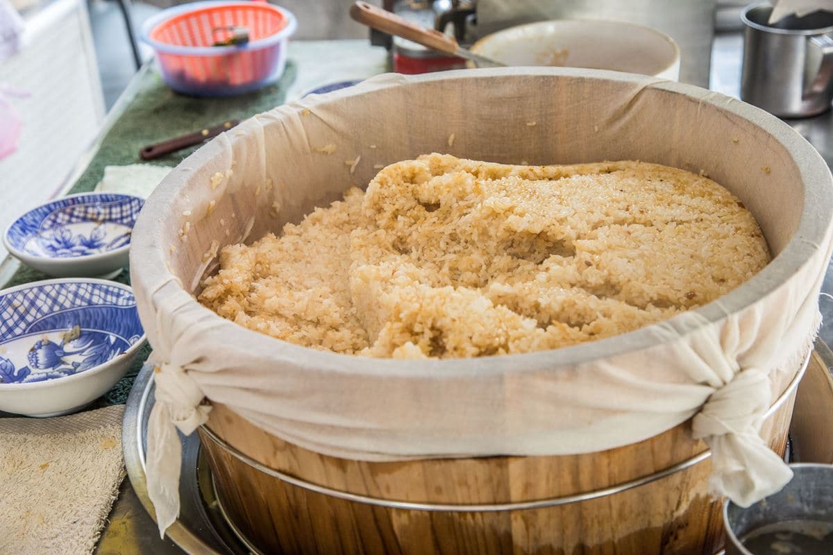 羅東超神祕「無名油飯」!鋪滿油豆腐+甜辣醬太銷魂,在地人求低調:別再報 羅東超神祕「無名油飯」!鋪滿油豆腐+甜辣醬太銷魂,在地人求低調:別再報
